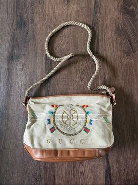 Vintage Gucci 1980’s Nautical Canvas Shoulder Bag in Beige & Brown